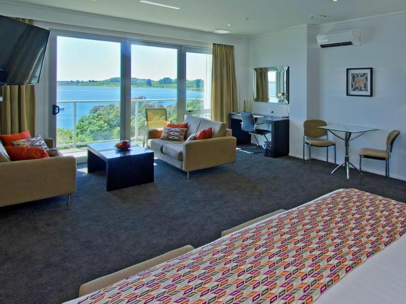 Hotel On Devonport Тауранга Екстериор снимка